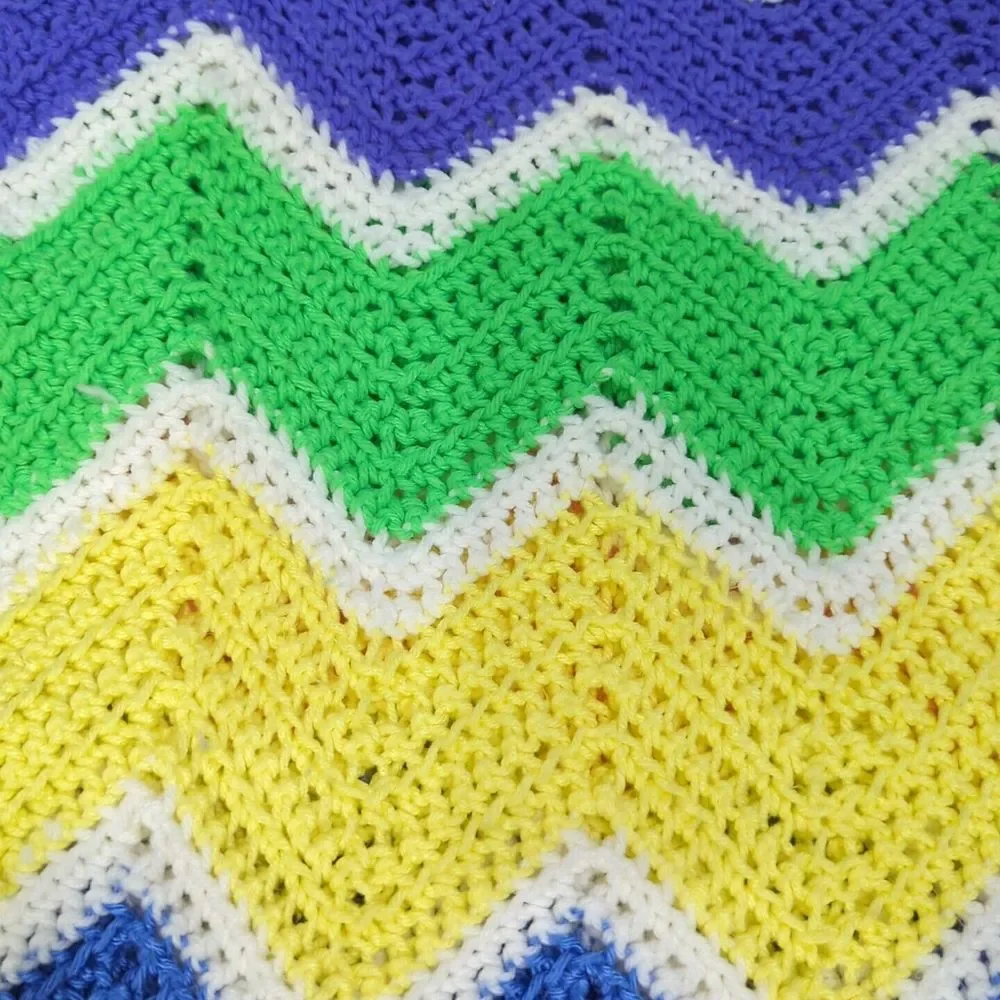 Homemade Crocheted Multicolor Chevron Pattern 60x80 Blanket‎